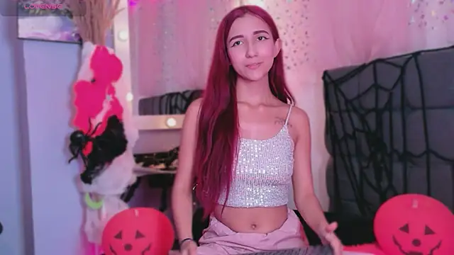 Snapshot of NataliaPrada_s chatting on 10-20-25, 05:02 NataliaPrada s online show from 10-20-25, 05:02