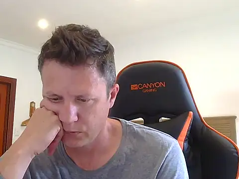 TroyDieselXXX online show from 12-15-25, 06:17