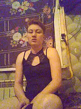 MoonIrene online show from 02-21-26, 03:24