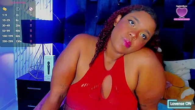 Snapshot of Alaia_Gutierrez chatting on 10-21-25, 08:53 Alaia Gutierrez online show from 10-21-25, 08:53