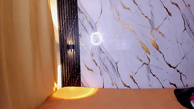 Snapshot of Alaia_Gutierrez chatting on 11-11-25, 09:48 Alaia Gutierrez online show from 11-11-25, 09:48