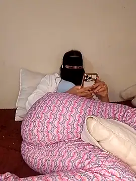 Snapshot of Samaarsexy23 chatting on 10-31-25, 01:23 Samaarsexy23 online show from 10-31-25, 01:23