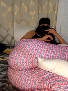 Snapshot of Samaarsexy23 chatting on 11-08-25, 11:21 Samaarsexy23 online show from 11-08-25, 11:21