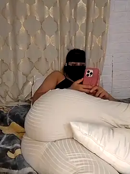 Snapshot of Samaarsexy23 chatting on 11-09-25, 12:47 Samaarsexy23 online show from 11-09-25, 12:47