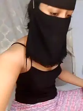 Snapshot of Samaarsexy23 chatting on 11-12-25, 12:49 Samaarsexy23 online show from 11-12-25, 12:49