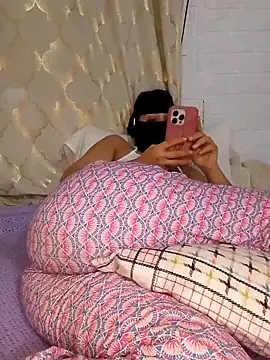 Snapshot of Samaarsexy23 chatting on 11-23-25, 01:00 Samaarsexy23 online show from 11-23-25, 01:00