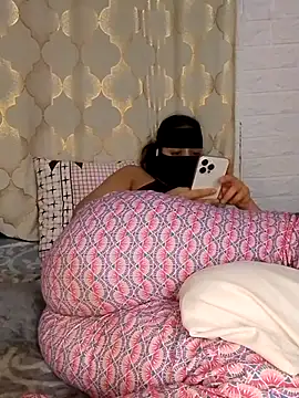 Snapshot of Samaarsexy23 chatting on 11-26-25, 12:39 Samaarsexy23 online show from 11-26-25, 12:39