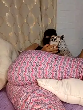 Snapshot of Samaarsexy23 chatting on 12-04-25, 01:09 Samaarsexy23 online show from 12-04-25, 01:09