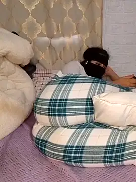 Snapshot of Samaarsexy23 chatting on 12-14-25, 11:26 Samaarsexy23 online show from 12-14-25, 11:26