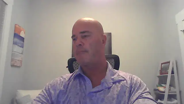 Snapshot of cyclone1212 chatting on 08-03-26, 09:04 cyclone1212 online show from 08-03-26, 09:04