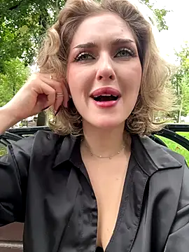 KellyKeler online show from 09-11-25, 11:10