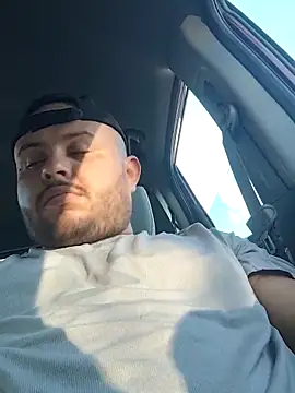 Snapshot of Todasmias420 chatting on 10-12-25, 11:37 Todasmias420 online show from 10-12-25, 11:37