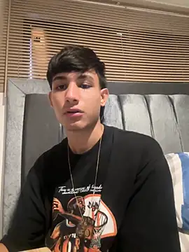 cody fox10 online show from 10-02-25, 06:04