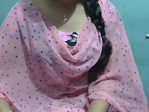 Snapshot of lovely_soniya chatting on 09-18-25, 04:36 lovely soniya online show from 09-18-25, 04:36