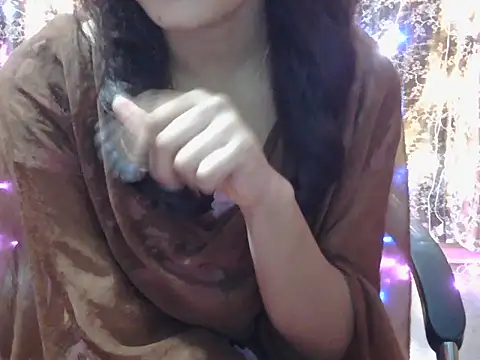 lovely soniya online show from 11-30-25, 06:06