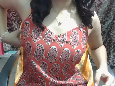 Snapshot of lovely_soniya chatting on 07-30-26, 06:01 lovely soniya online show from 07-30-26, 06:01