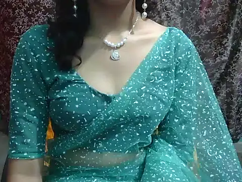 Snapshot of lovely_soniya chatting on 08-01-26, 08:13 lovely soniya online show from 08-01-26, 08:13