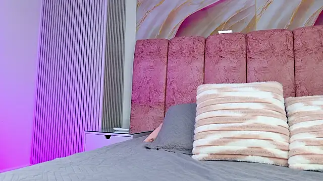 emmacurvy online show from 02-06-26, 03:11