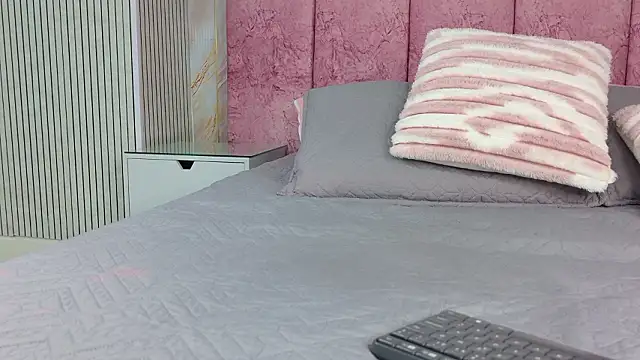 emmacurvy online show from 03-04-26, 03:12