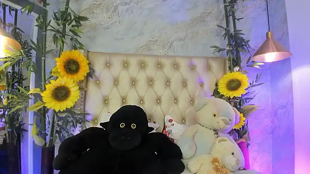 LittleeJaz online show from 03-11-26, 04:07