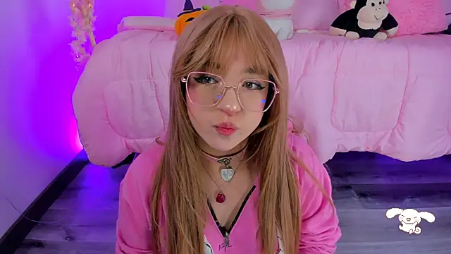 hannacutegod online show from 10-06-25, 05:38