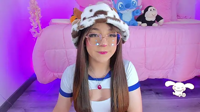 hannacutegod online show from 12-14-25, 05:13