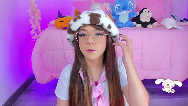 hannacutegod online show from 12-15-25, 05:55