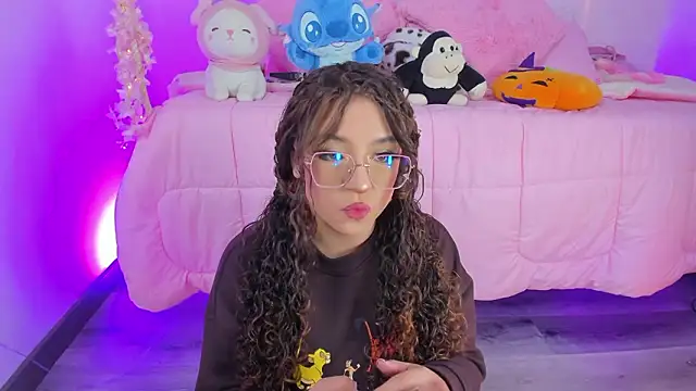 hannacutegod online show from 02-04-26, 04:51