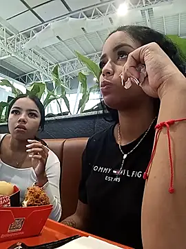 Fernanda30 online show from 10-24-25, 06:04