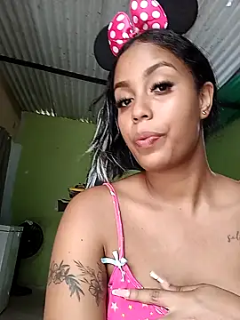 Fernanda30 online show from 04-18-26, 05:28