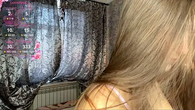 Snapshot of LoraDavi chatting on 02-11-26, 07:24 LoraDavi online show from 02-11-26, 07:24