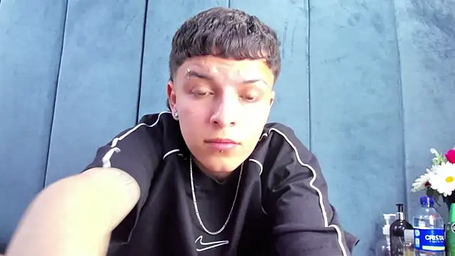 Snapshot of Megan_Thompson_ chatting on 02-18-26, 02:18 Megan Thompson online show from 02-18-26, 02:18