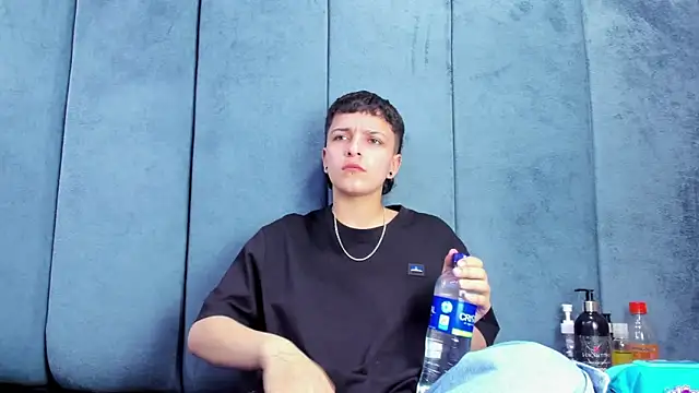 Snapshot of Megan_Thompson_ chatting on 02-28-26, 02:23 Megan Thompson online show from 02-28-26, 02:23