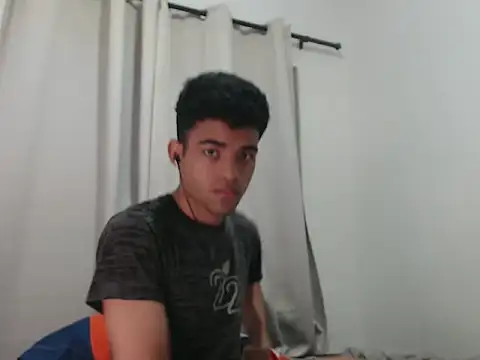 camillo beischel  online show from 09-29-25, 06:57