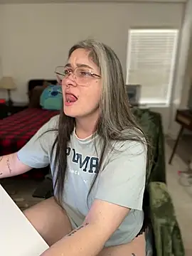 Snapshot of Alix_Valentine chatting on 02-12-26, 08:04 Alix Valentine online show from 02-12-26, 08:04