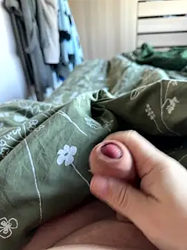 Snapshot of Colbaker6969 chatting on 01-10-26, 12:18 Colbaker6969 online show from 01-10-26, 12:18