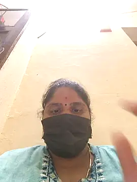 Villageanuty online show from 09-09-25, 09:20