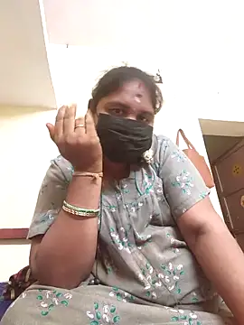 Villageanuty online show from 09-19-25, 01:12