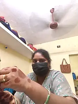 Villageanuty online show from 10-19-25, 09:43