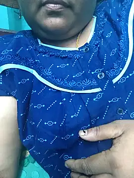 Villageanuty online show from 01-19-26, 03:32