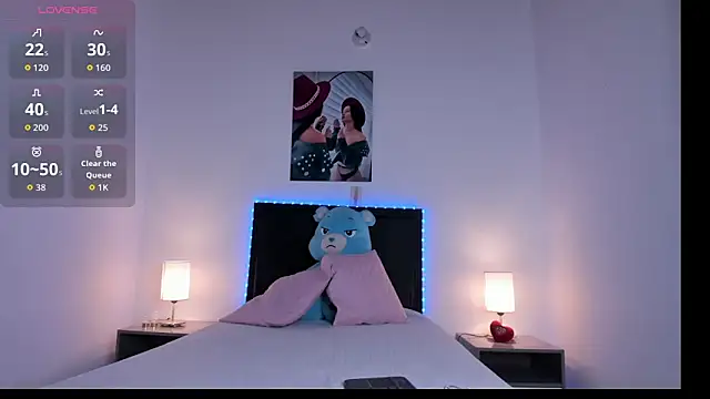 Snapshot of _alana_grey_ chatting on 02-25-26, 01:10 alana grey online show from 02-25-26, 01:10