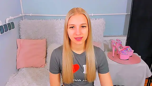 EvetteRose online show from 03-16-26, 12:09