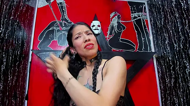 Snapshot of damian_and_tiana chatting on 02-05-26, 04:17 damian and tiana online show from 02-05-26, 04:17