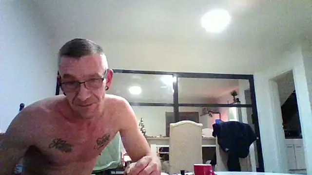 Kevinhot38 online show from 12-14-25, 08:02