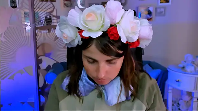 MartaEdams online show from 09-15-25, 06:13