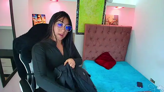 Snapshot of miaa_scott7 chatting on 09-27-25, 12:59 miaa scott7 online show from 09-27-25, 12:59