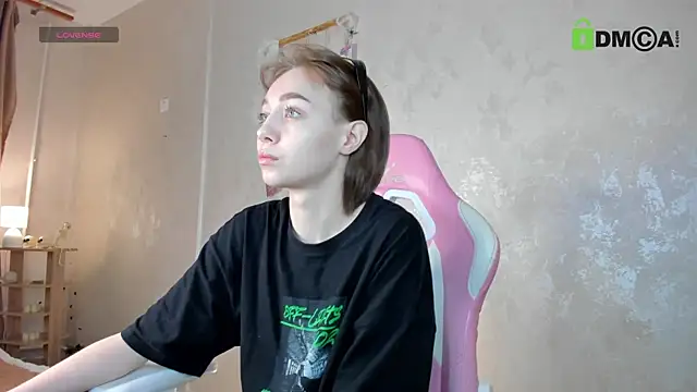 Skelerata online show from 11-21-25, 01:04