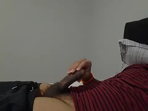 Sailor9898 online show from 11-17-25, 01:33