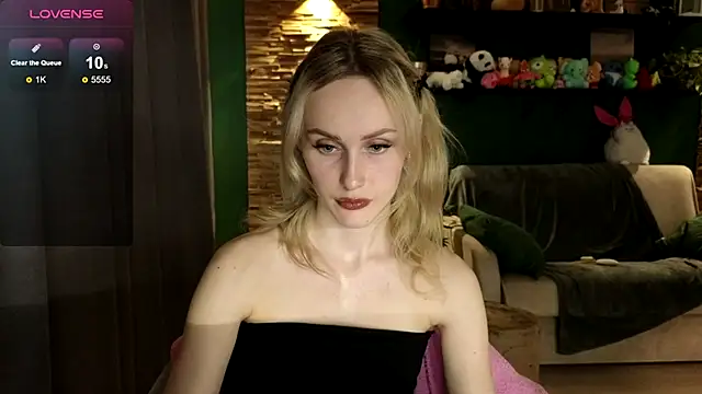 Belle Vill3575 online show from 11-19-25, 10:15