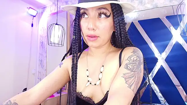 Soleil 66 online show from 10-26-25, 04:24